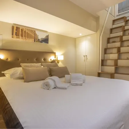 Appartement Duplex Climatisé En Hyper Centre De *