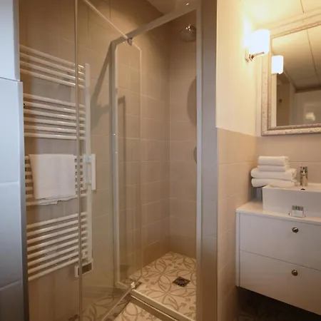 Duplex Climatise En Hyper Centre De