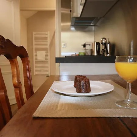 Apartamento Duplex Climatise En Hyper Centre De *