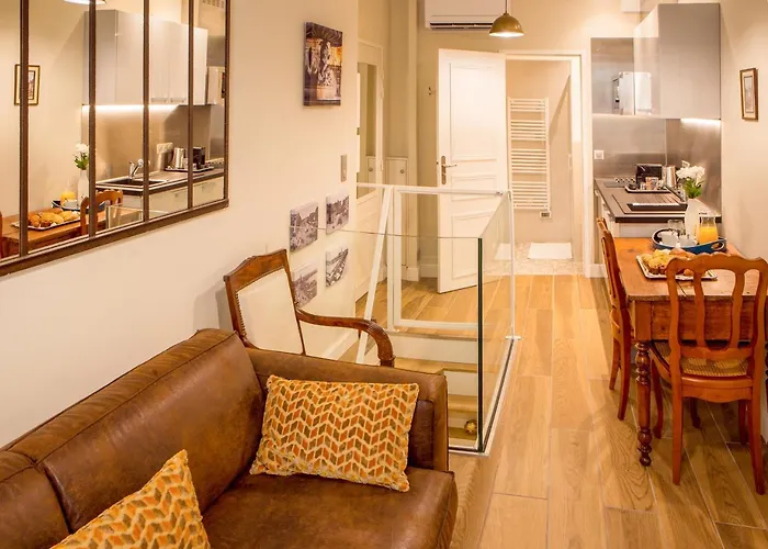 Duplex Climatise En Hyper Centre De דירה *